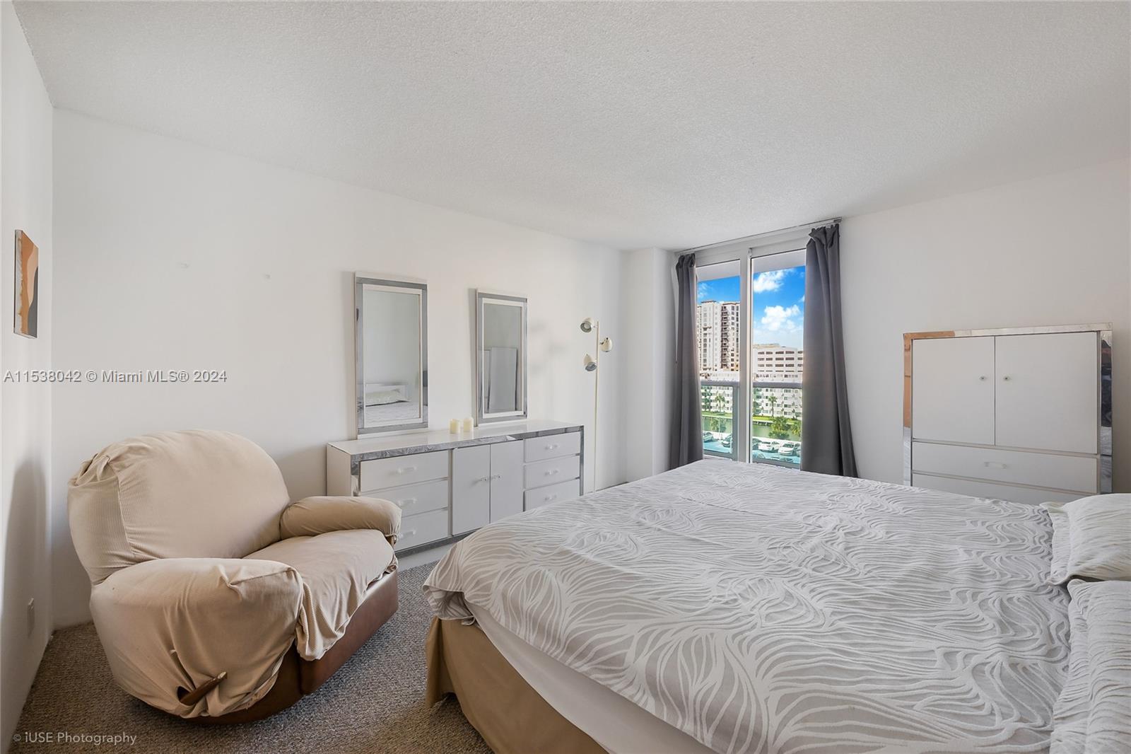 100 Bayview Dr # 630