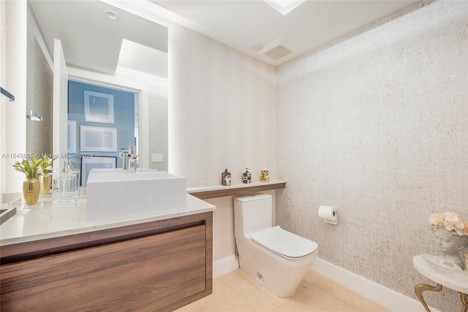 901 Brickell Key Blvd # 3308