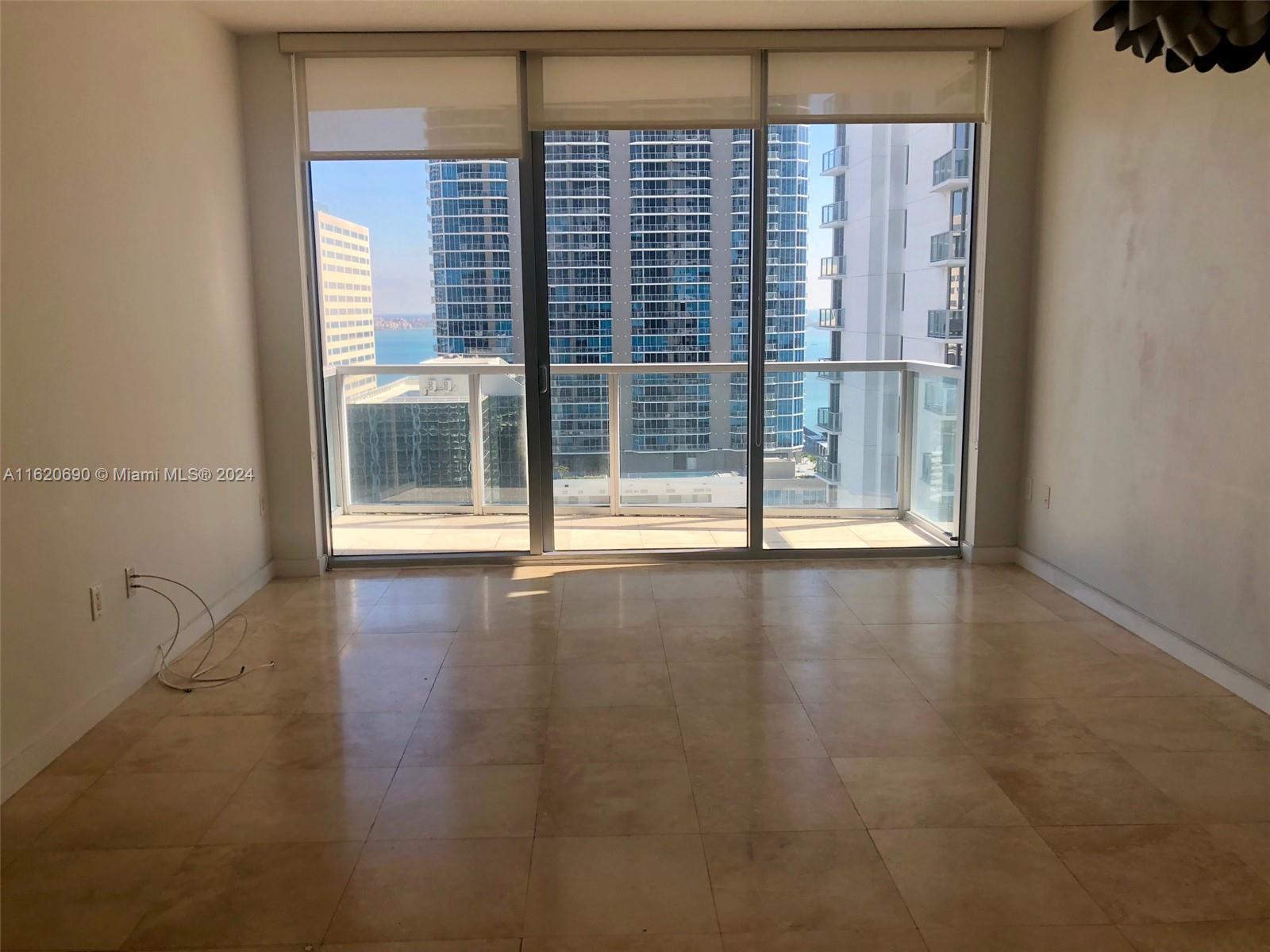 1050 BRICKELL AV # 2904