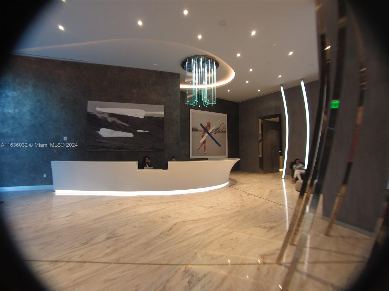 1000 Brickell Plz # 4805
