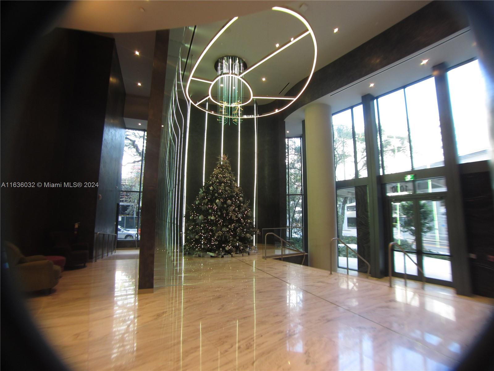 1000 Brickell Plz # 4805
