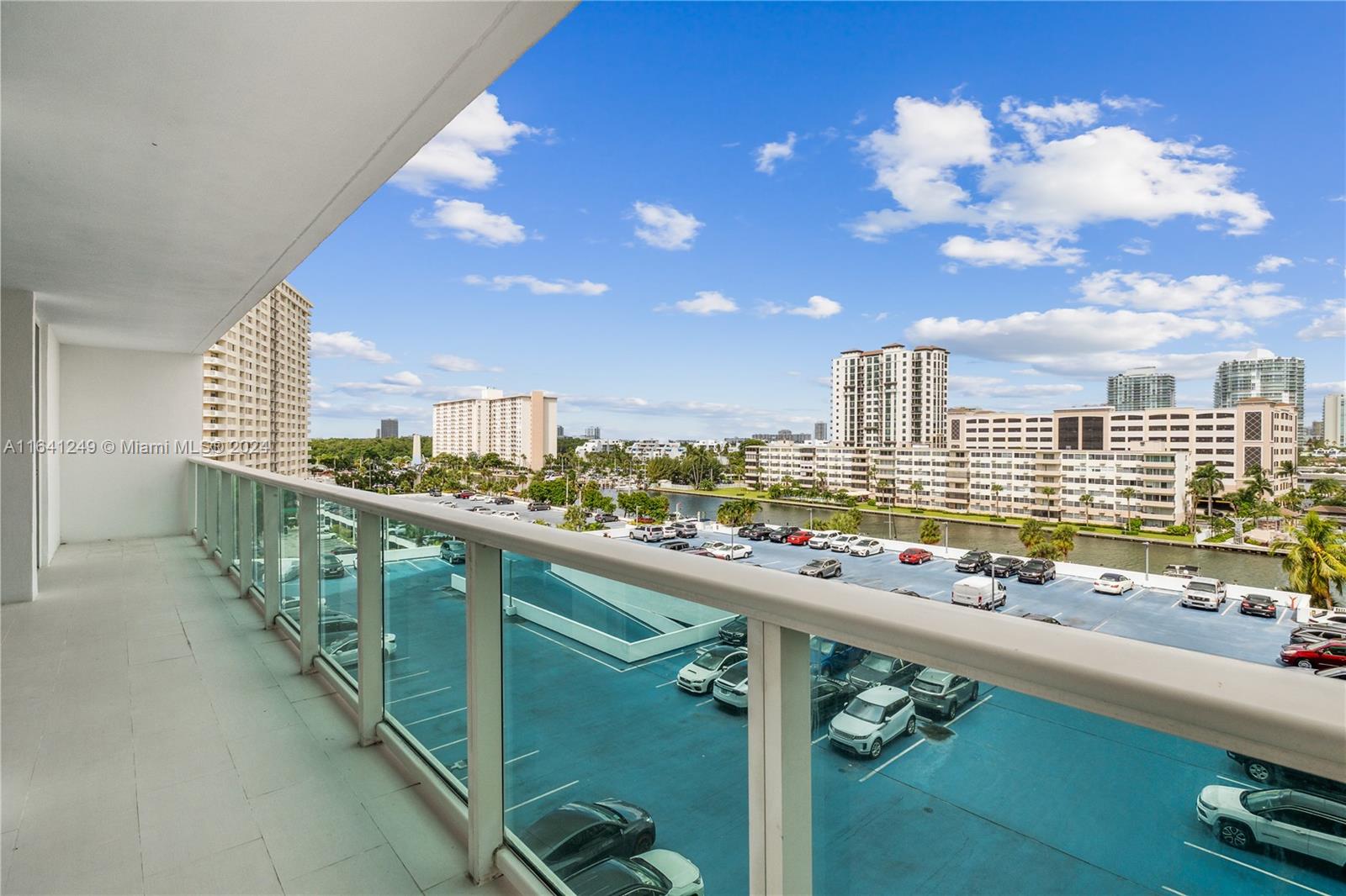100 Bayview Dr # 629