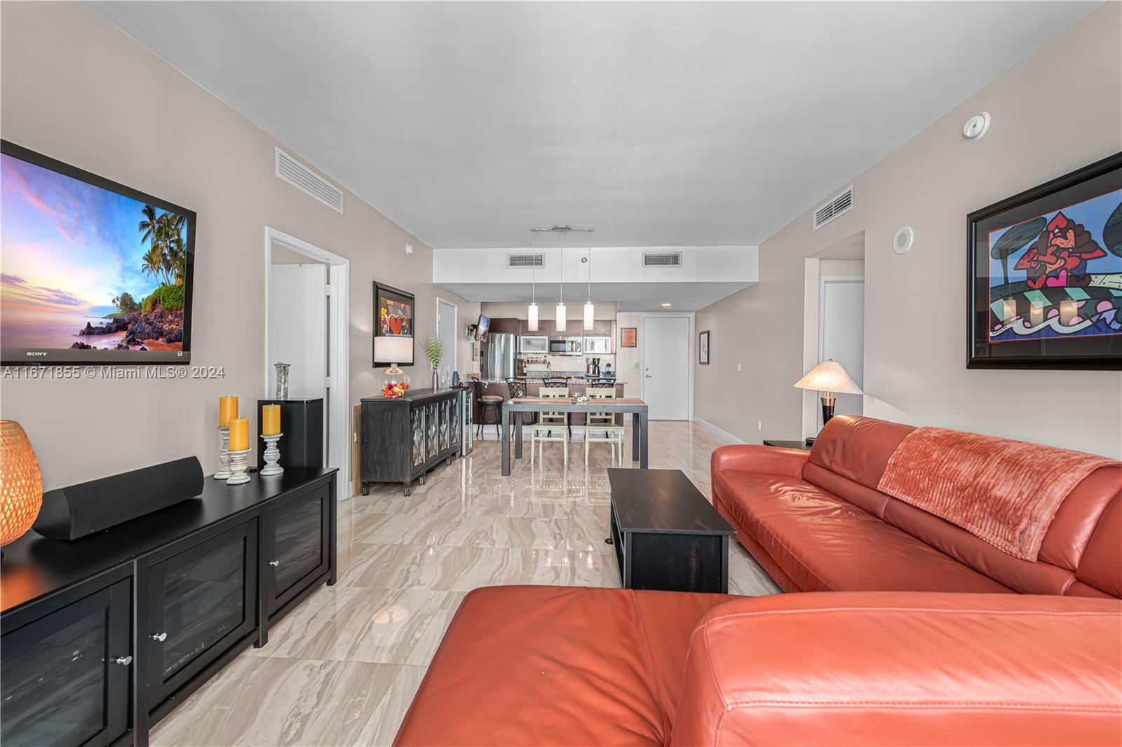 951 Brickell Ave # 2107