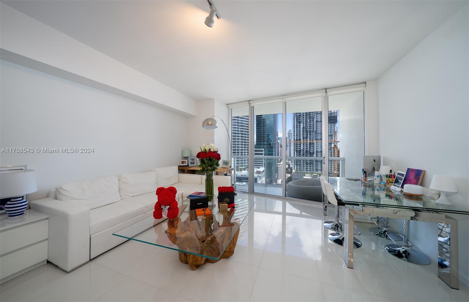 475 Brickell Ave # 2310