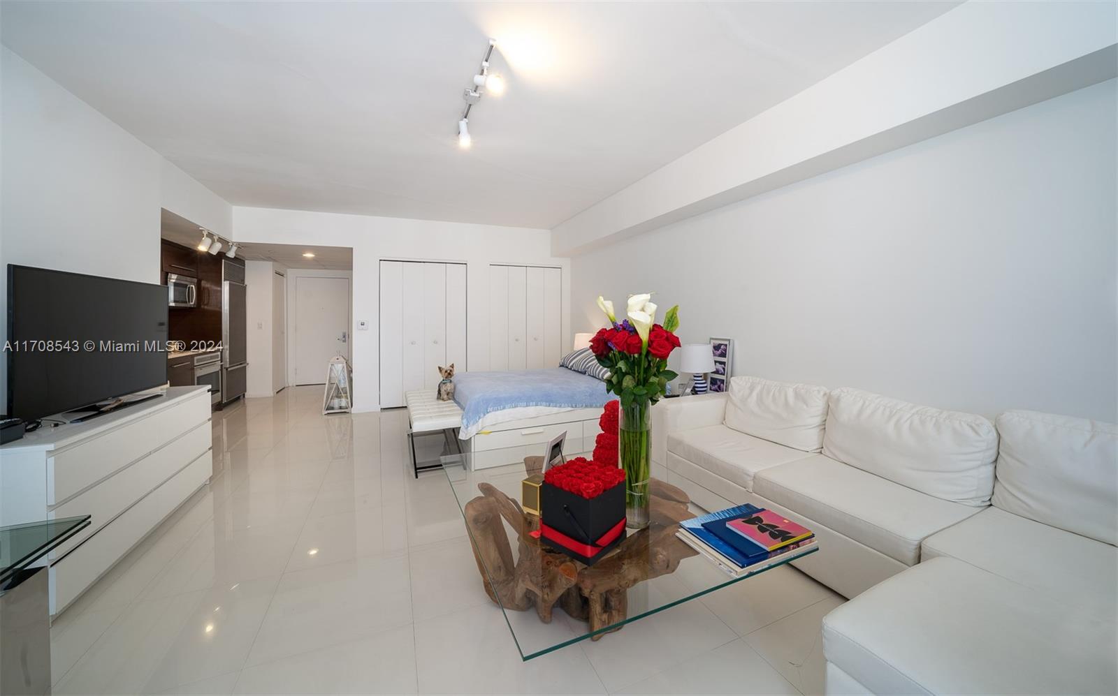 475 Brickell Ave # 2310