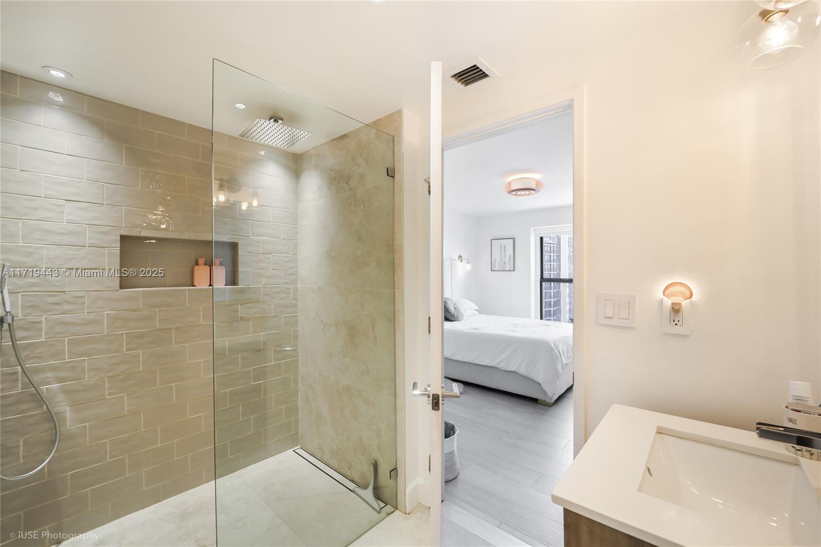 151 SE 15th Rd # 803