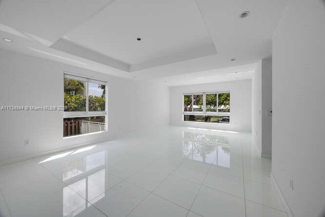 485 Ridgewood Road
