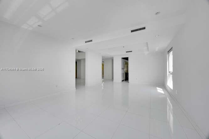 485 Ridgewood Road