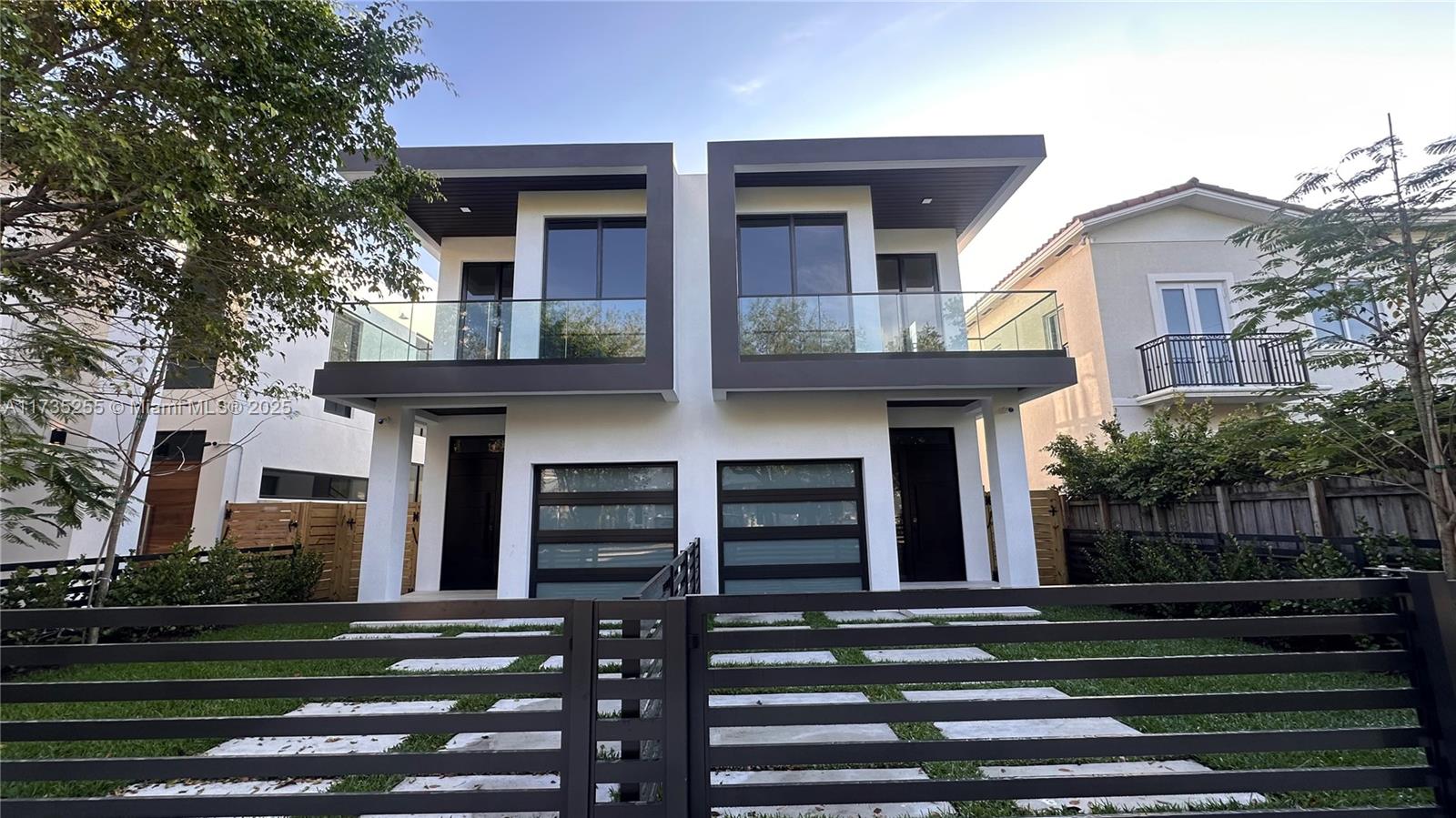 1247 SW 13 Ave