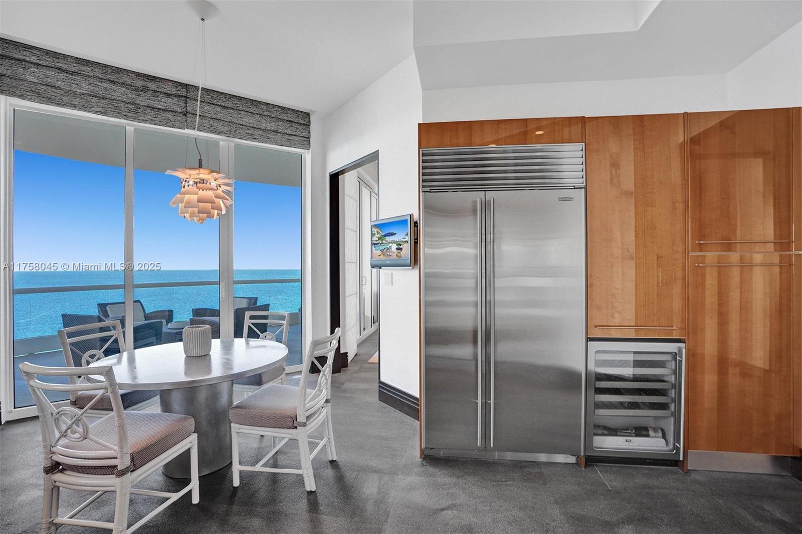 16047 Collins Ave Unit: PH3501