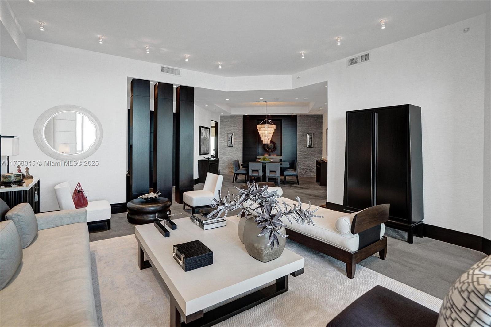 16047 Collins Ave Unit: PH3501