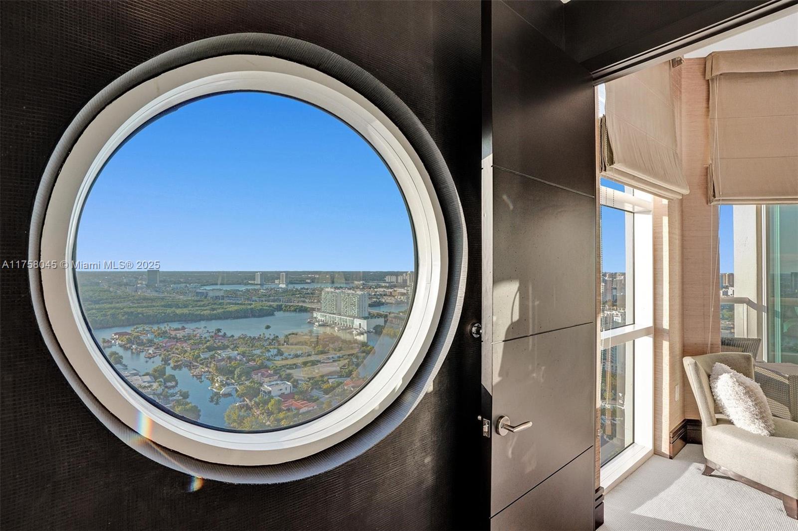 16047 Collins Ave Unit: PH3501