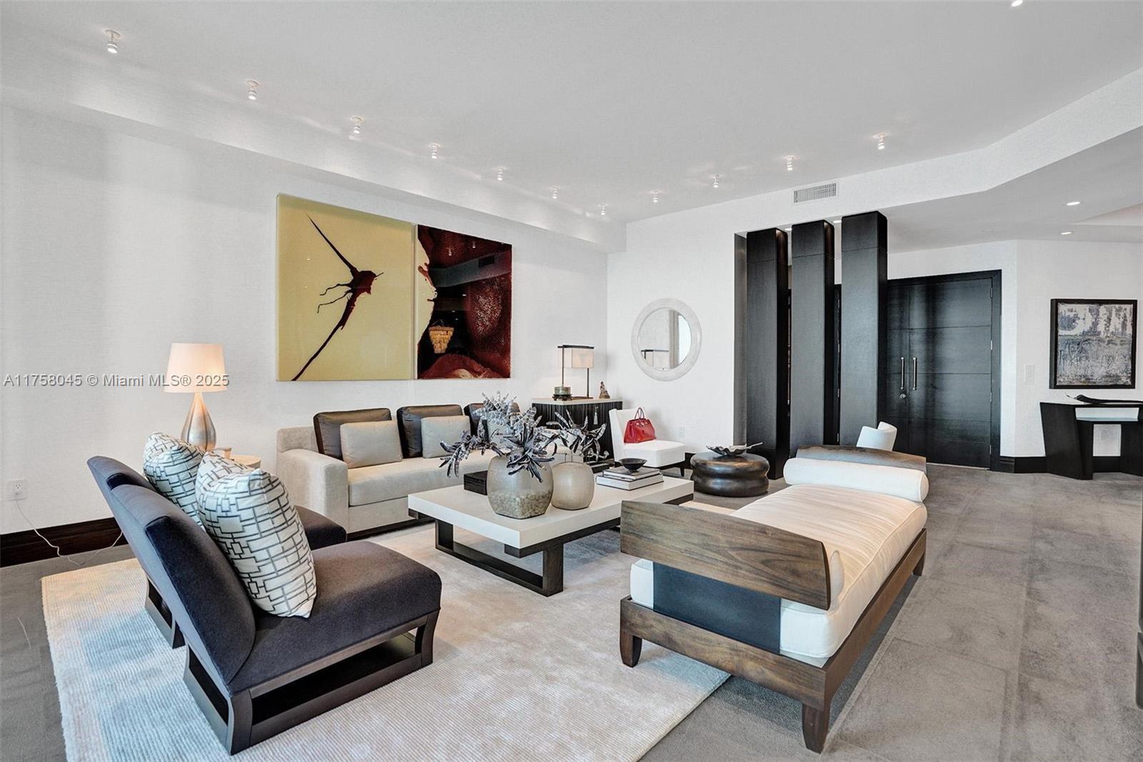 16047 Collins Ave Unit: PH3501