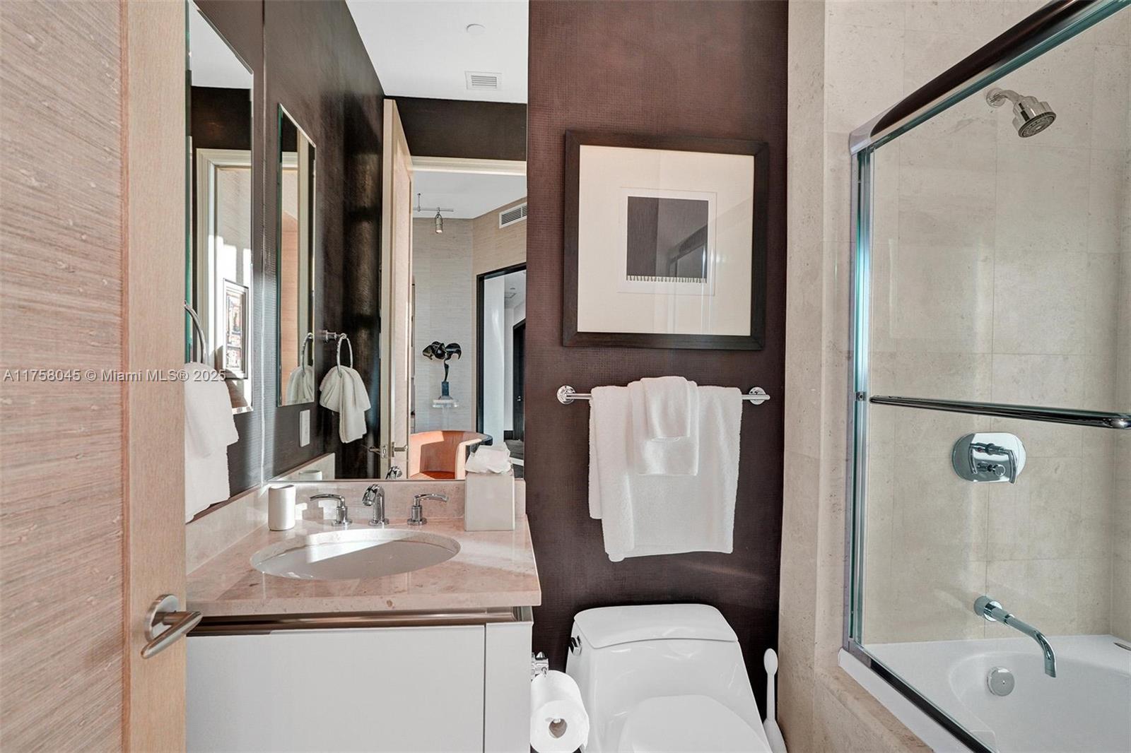 16047 Collins Ave Unit: PH3501