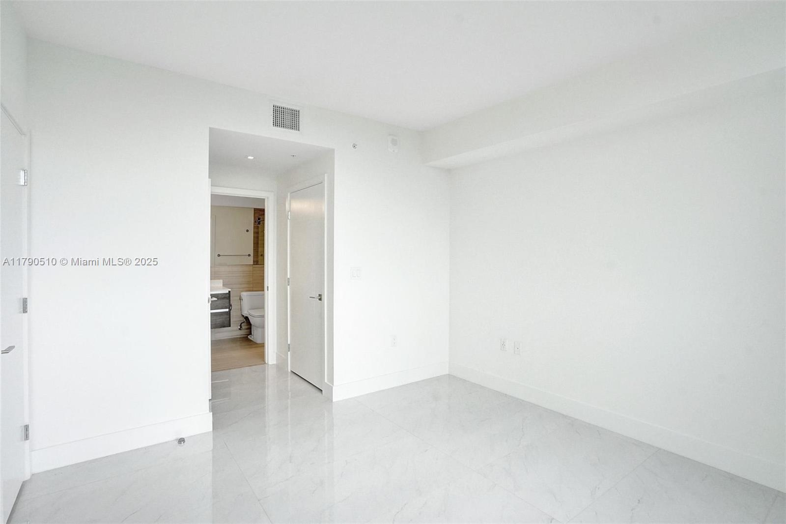 301 Altara Ave # 621