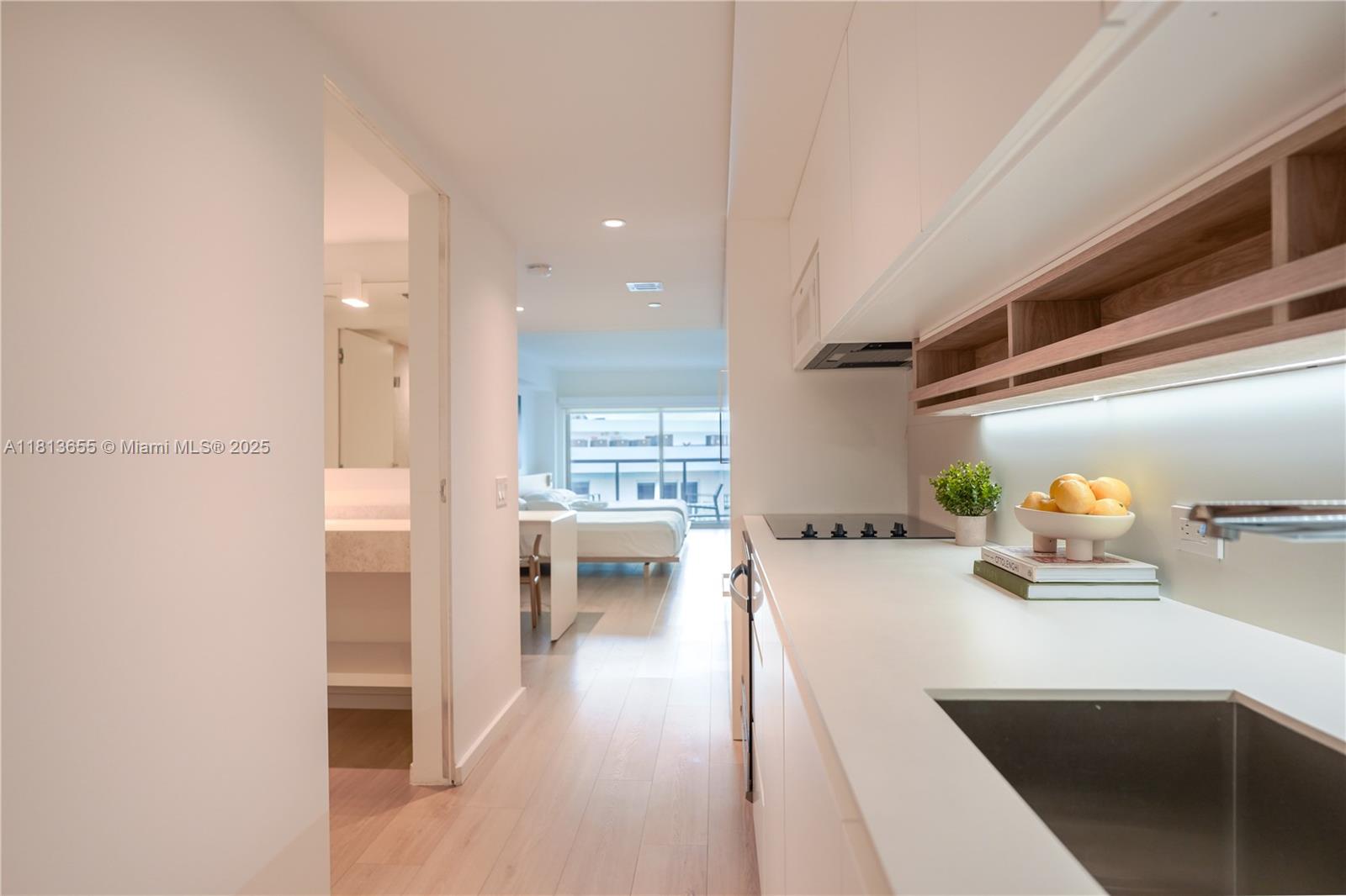 10250 Collins Avenue # 209