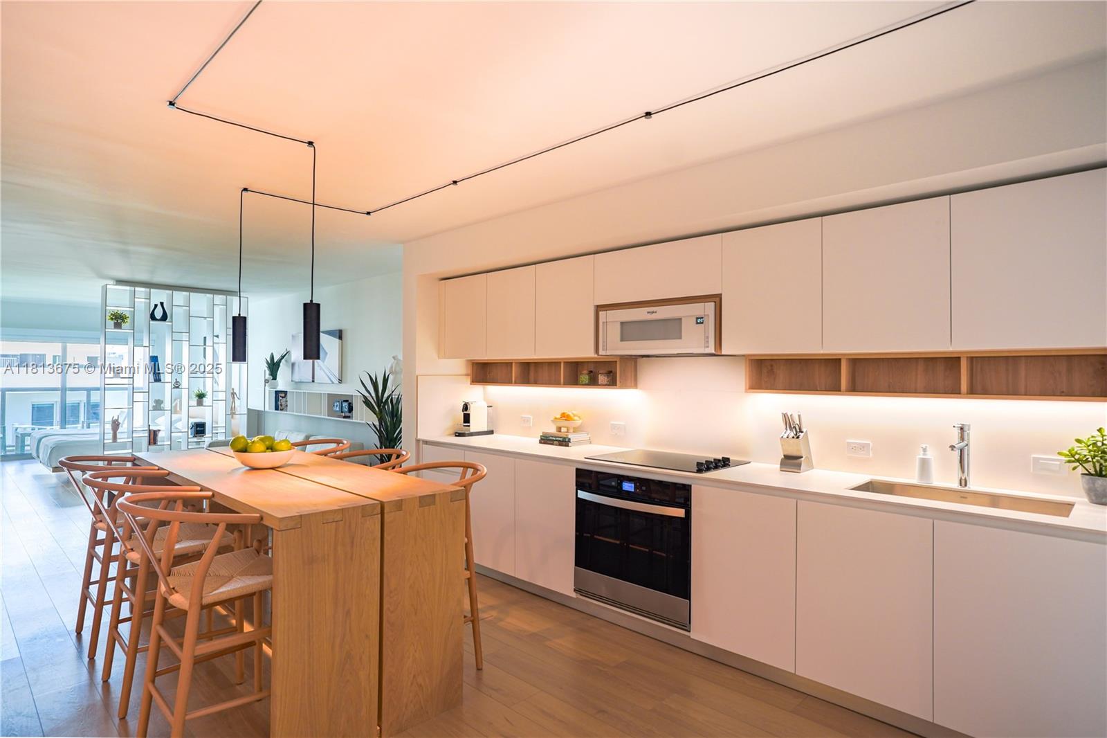 10250 Collins Avenue # 211