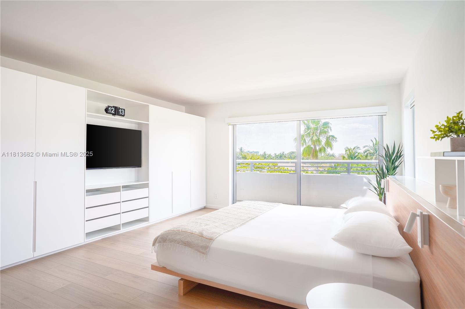 10250 Collins Avenue Unit: PH1