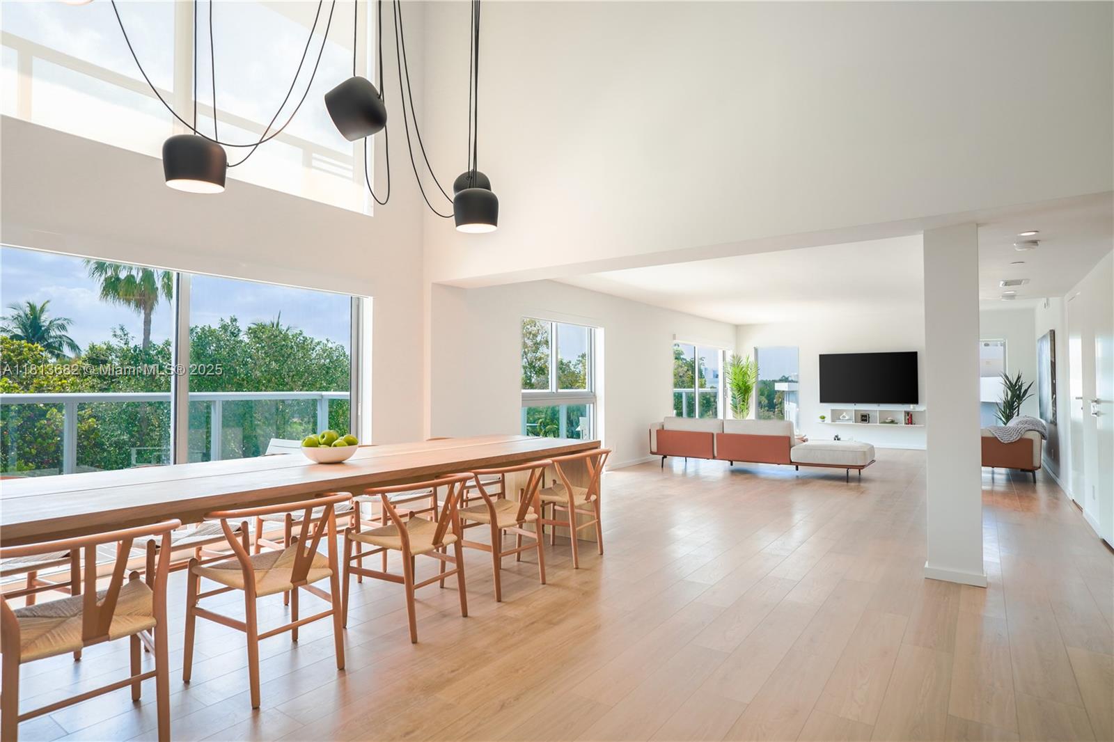10250 Collins Avenue Unit: PH1
