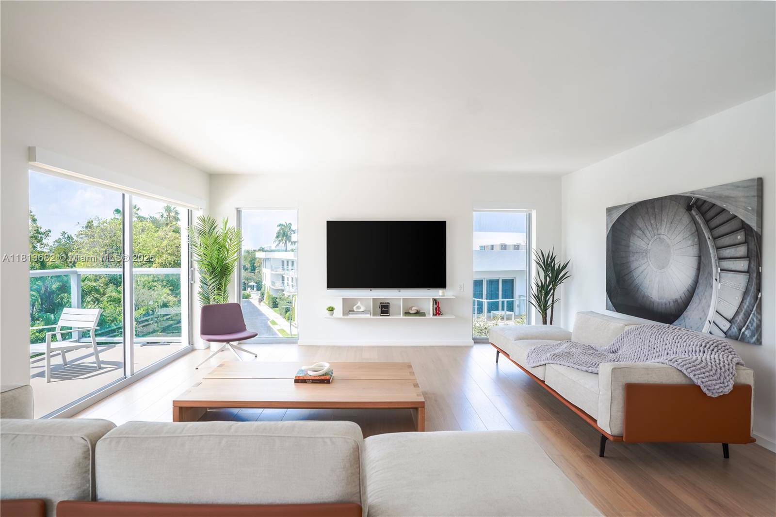 10250 Collins Avenue Unit: PH1