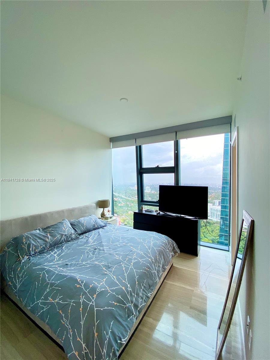 1451 Brickell Ave # 4204