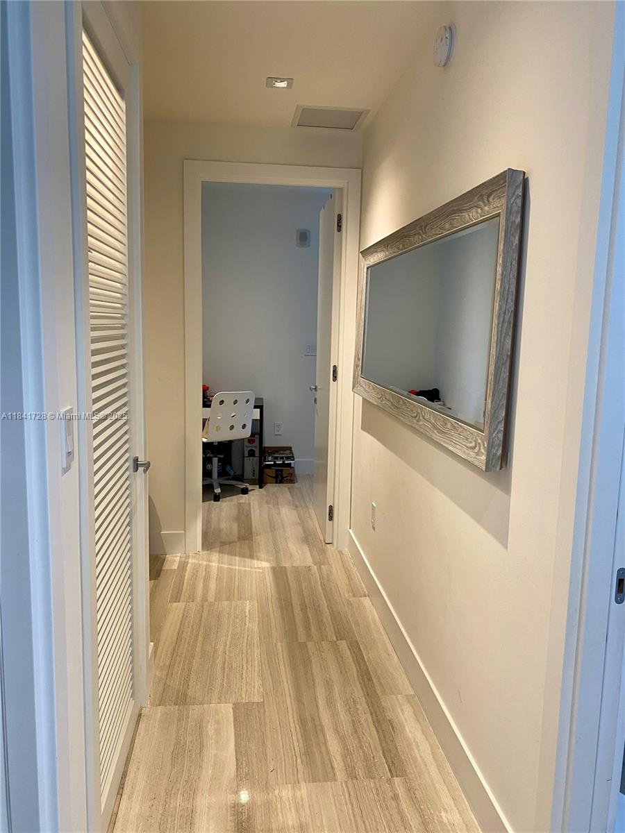 1451 Brickell Ave # 4204