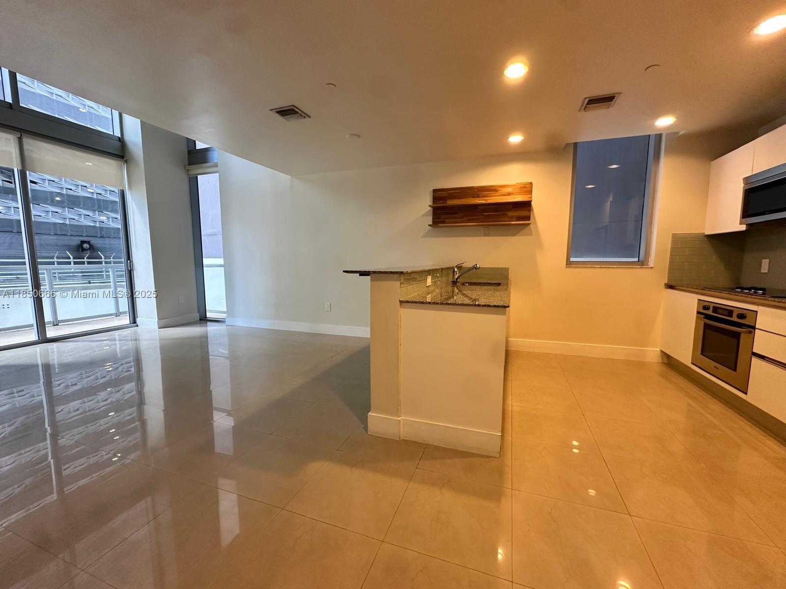 1050 Brickell Ave # 202, Miami Unit: 202