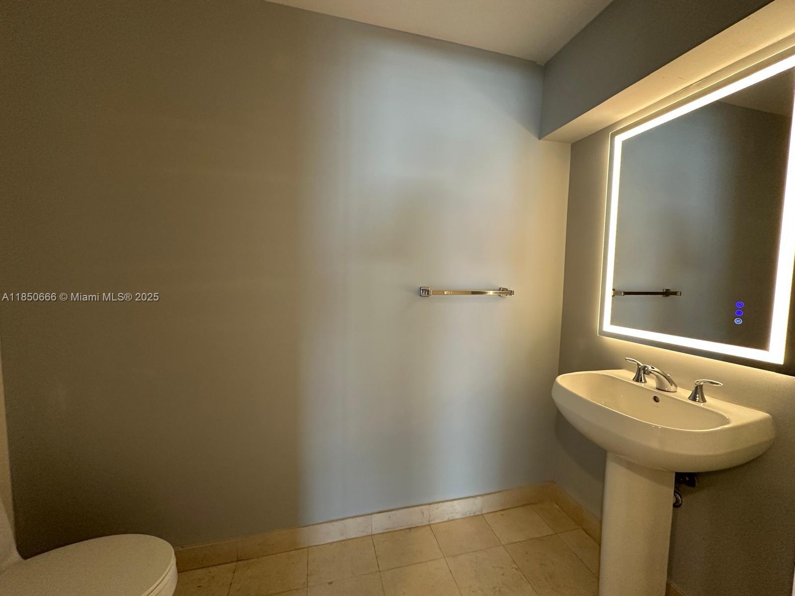 1050 Brickell Ave # 202, Miami Unit: 202