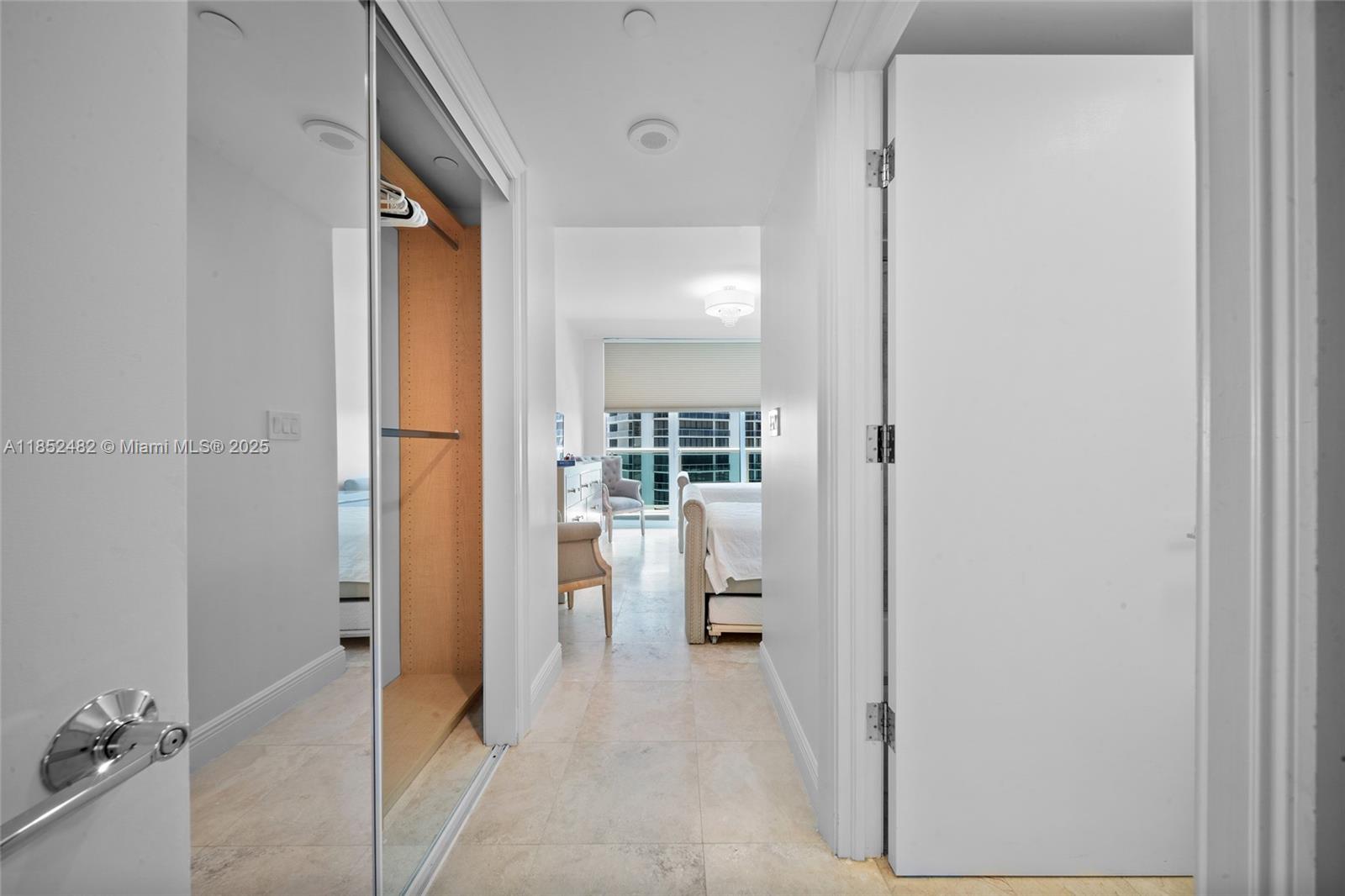 20201 E Country Club Dr # 1404