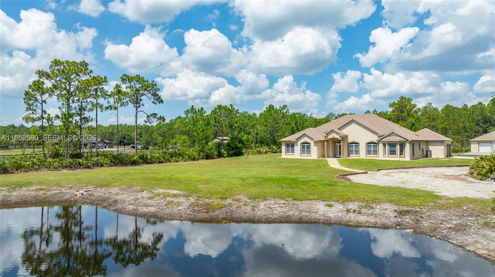 147 Ashby Cove LN