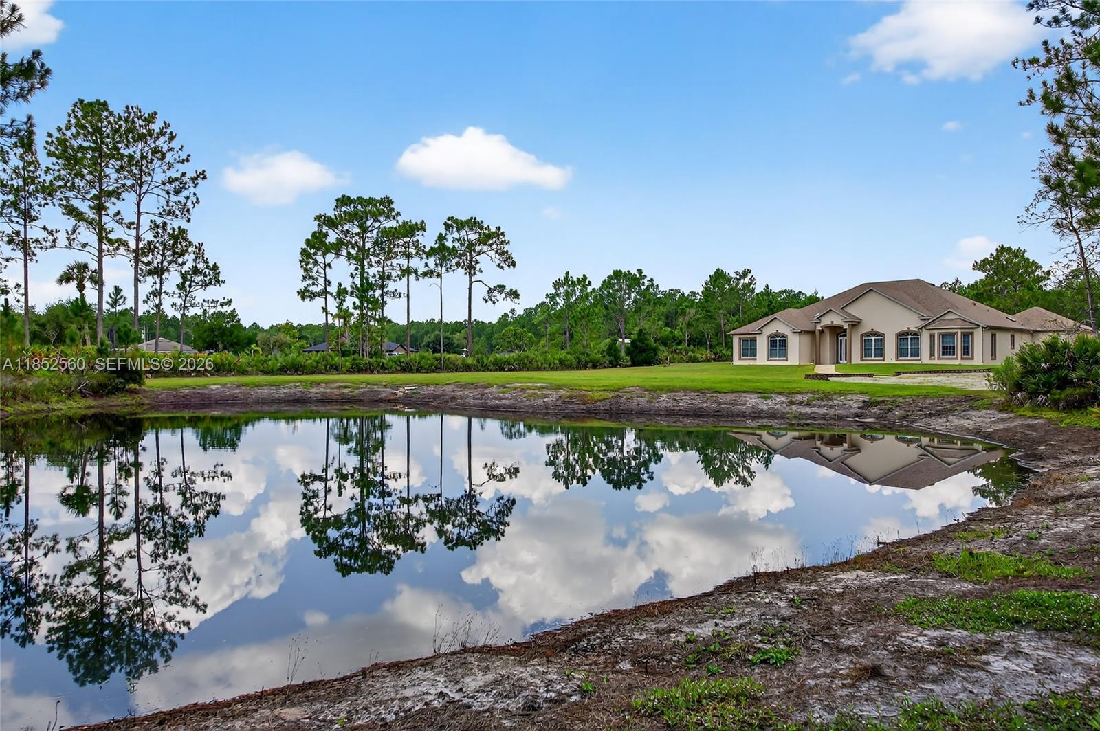 147 Ashby Cove LN