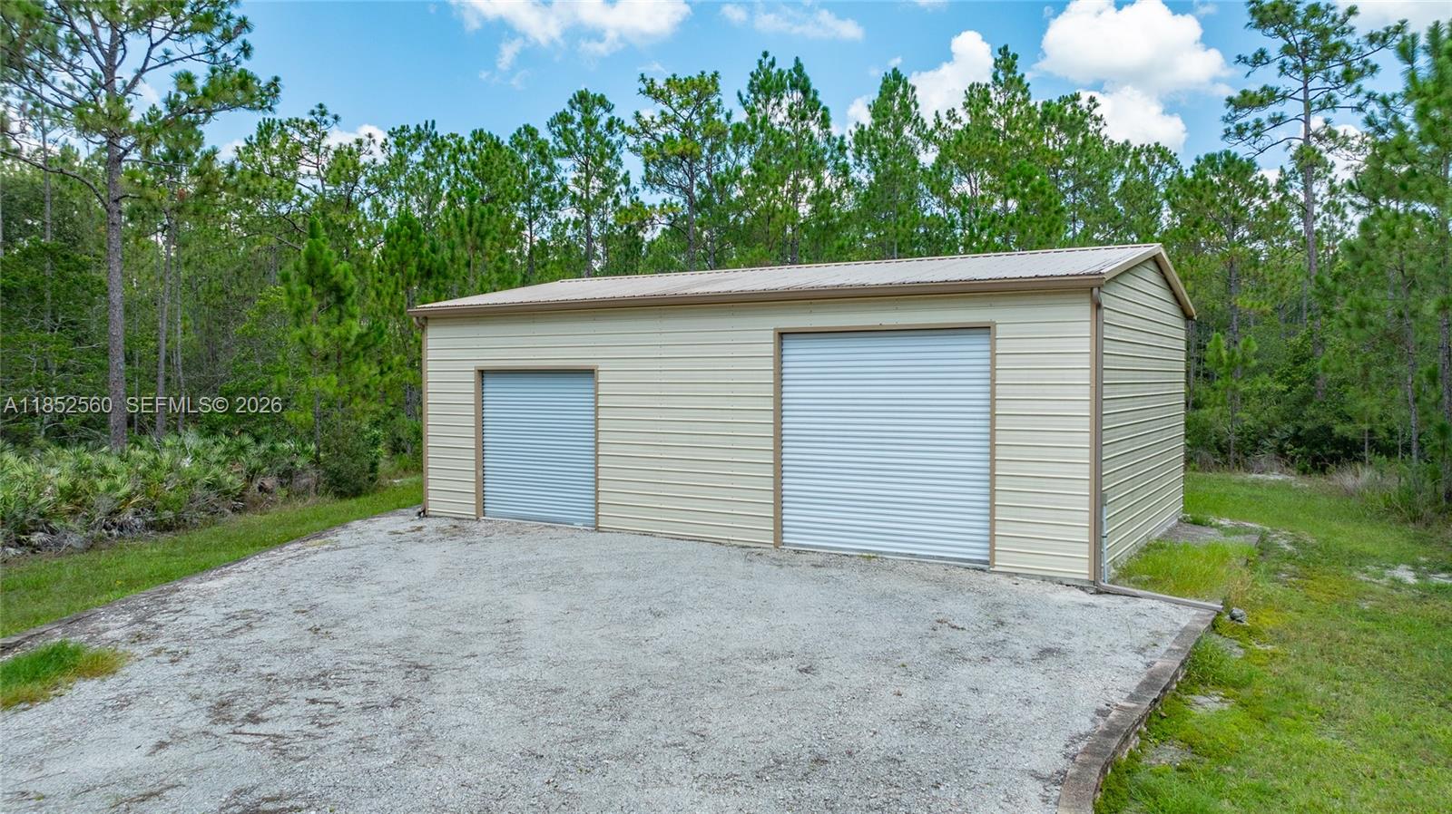 147 Ashby Cove LN