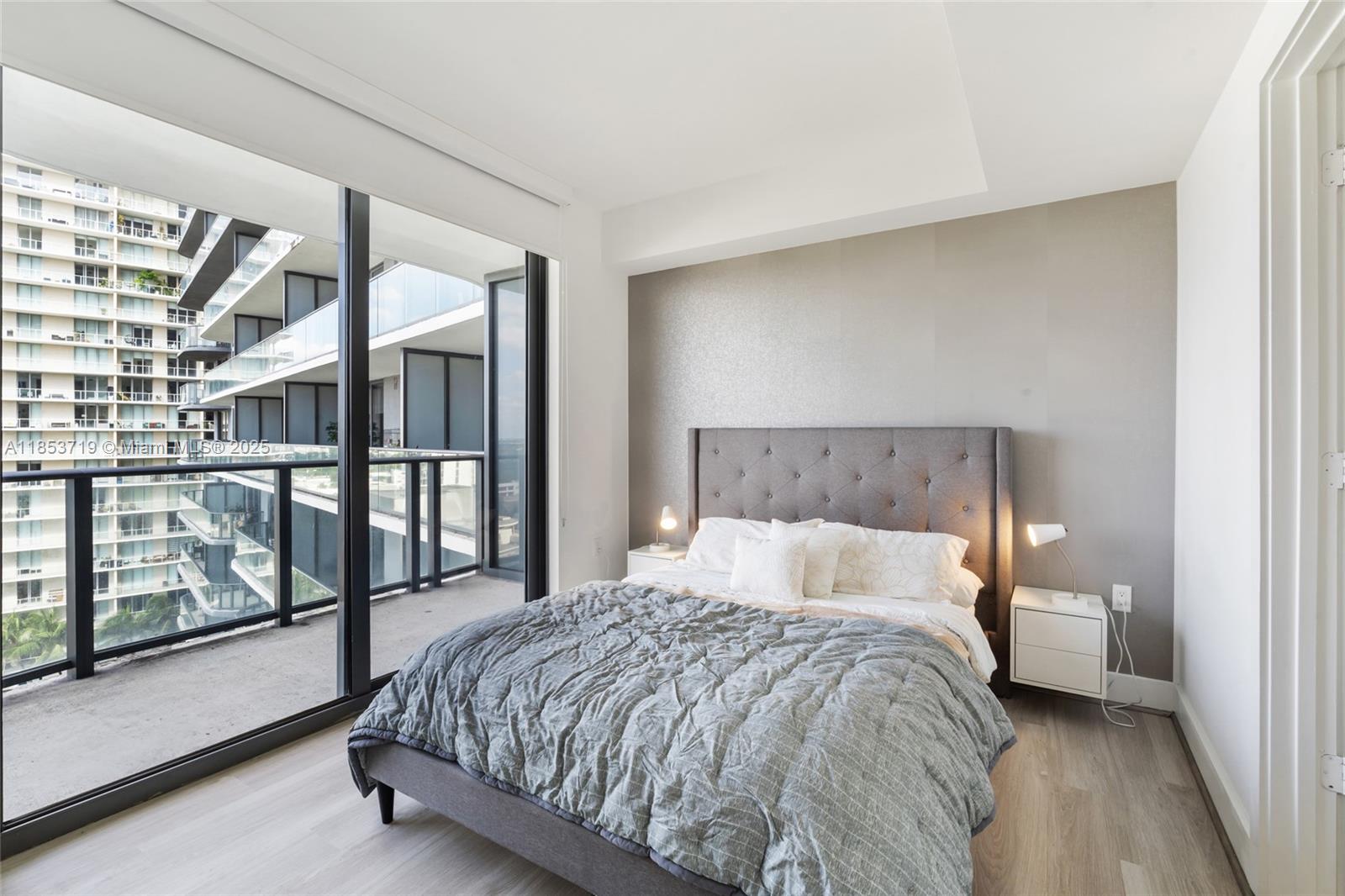 121 NE 34th St # 1715