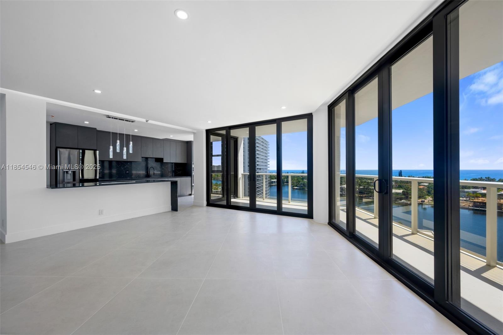 20281 E Country Club Dr # 1008