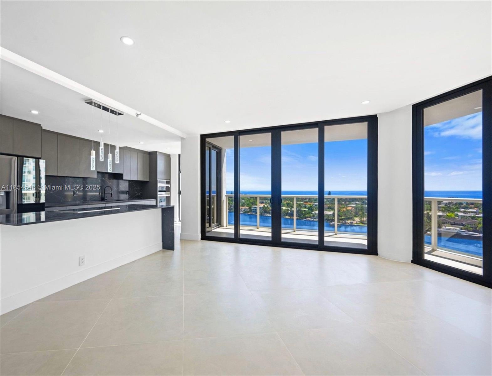 20281 E Country Club Dr # 1008