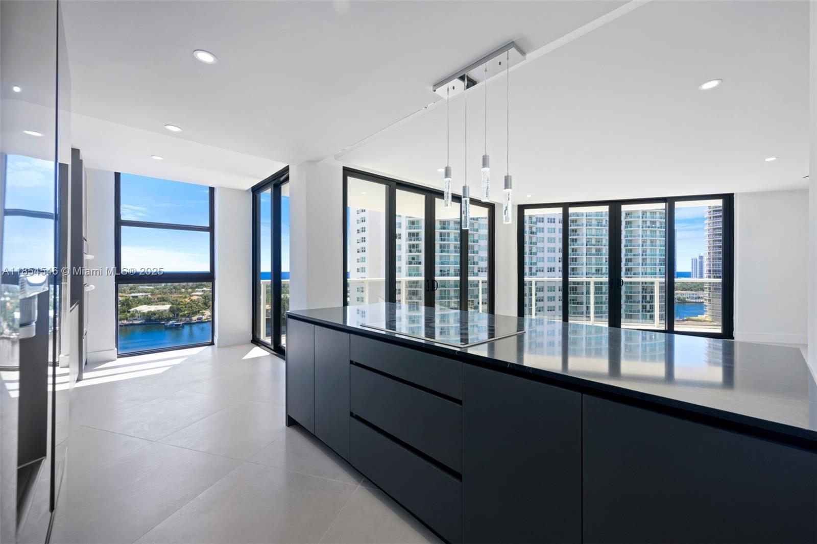 20281 E Country Club Dr # 1008