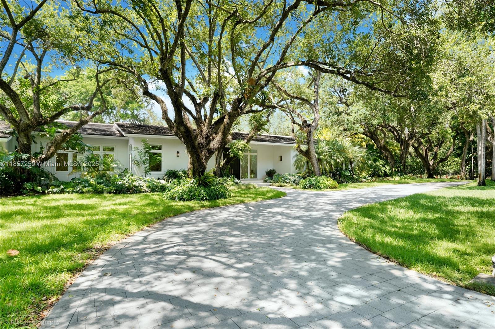 5501 Snapper Creek Rd