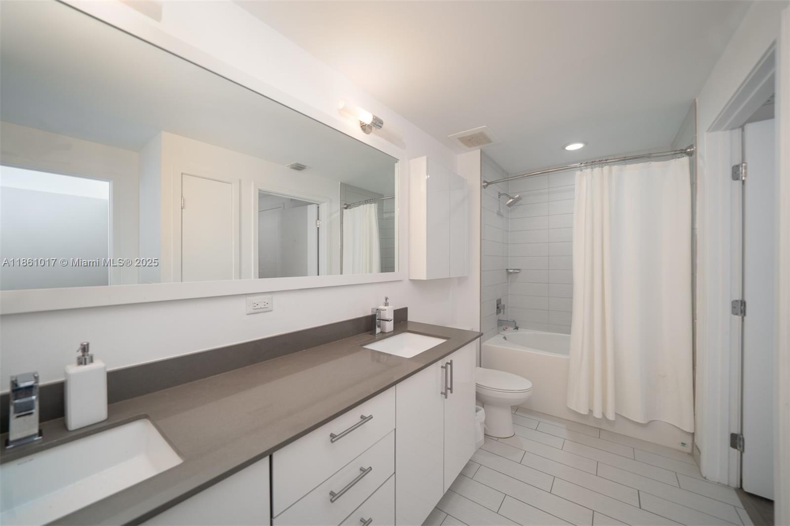 999 SW 1st Ave # 1909