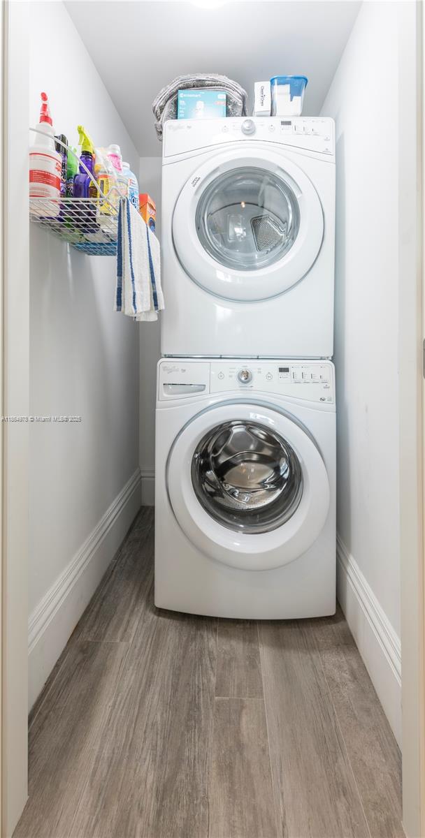 1300 Brickell Bay Dr # 1909