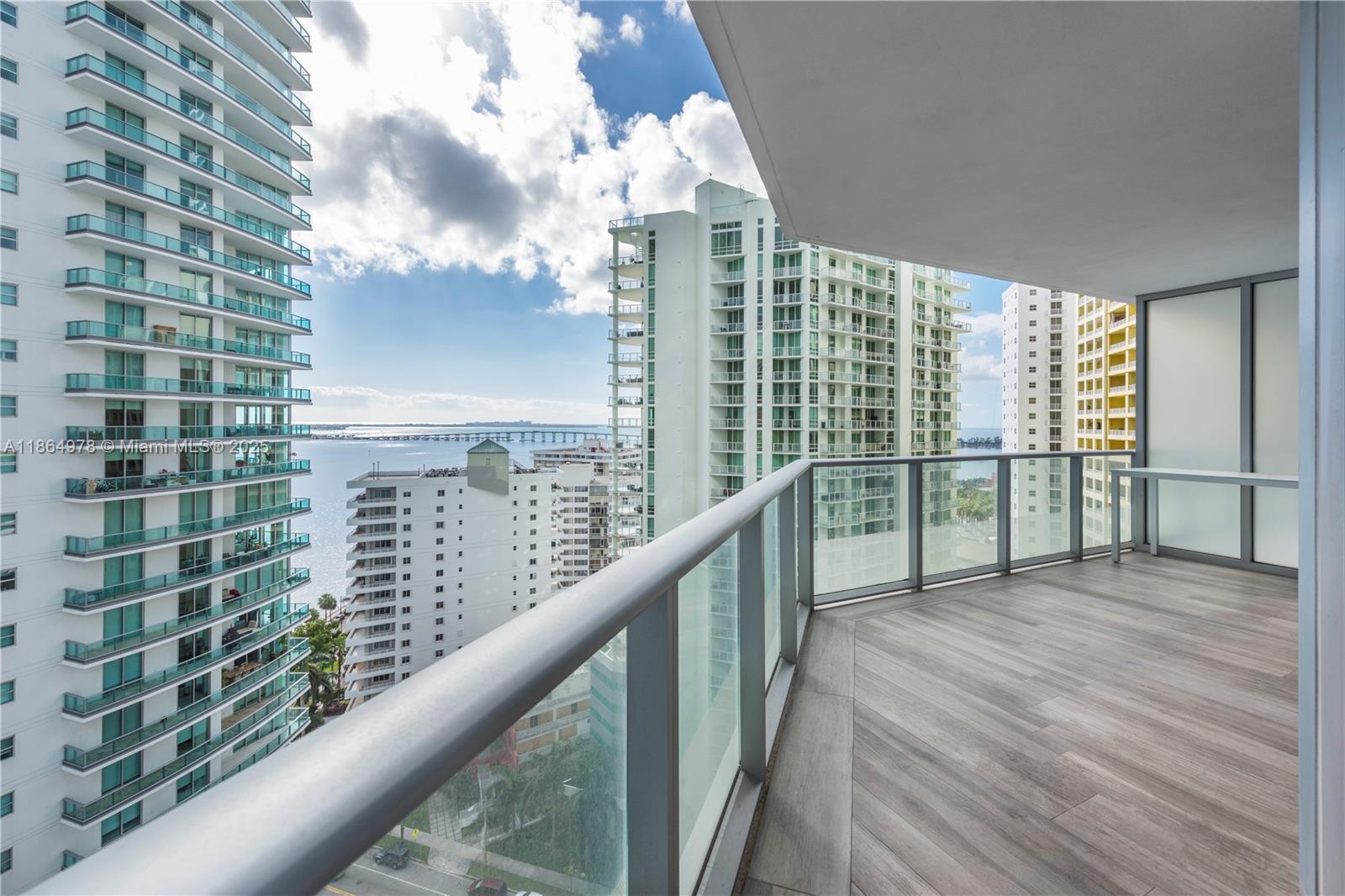 1300 Brickell Bay Dr # 1909