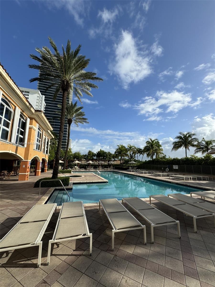 2080 S Ocean Dr # 1711, Hallandale Beach Unit: 1711