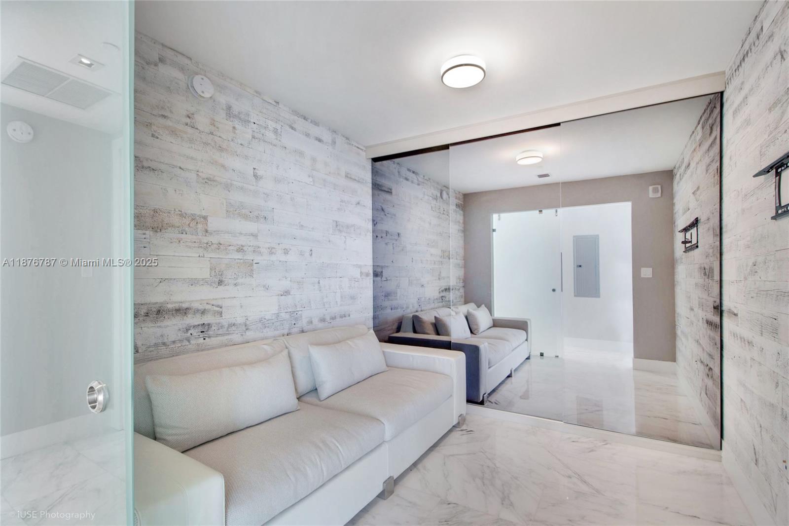 1451 Brickell Ave # 3102