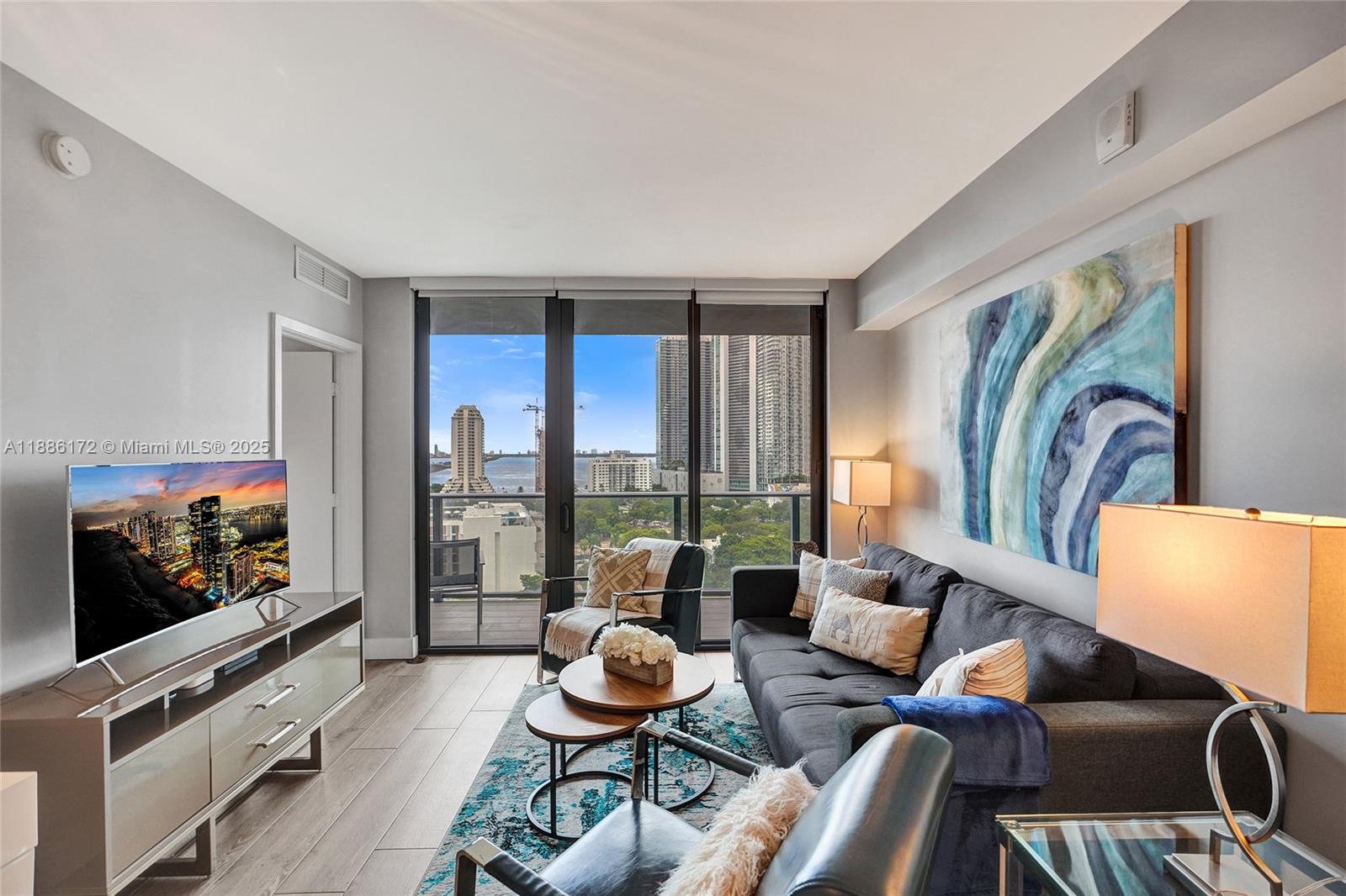 121 NE 34th St # 1406A