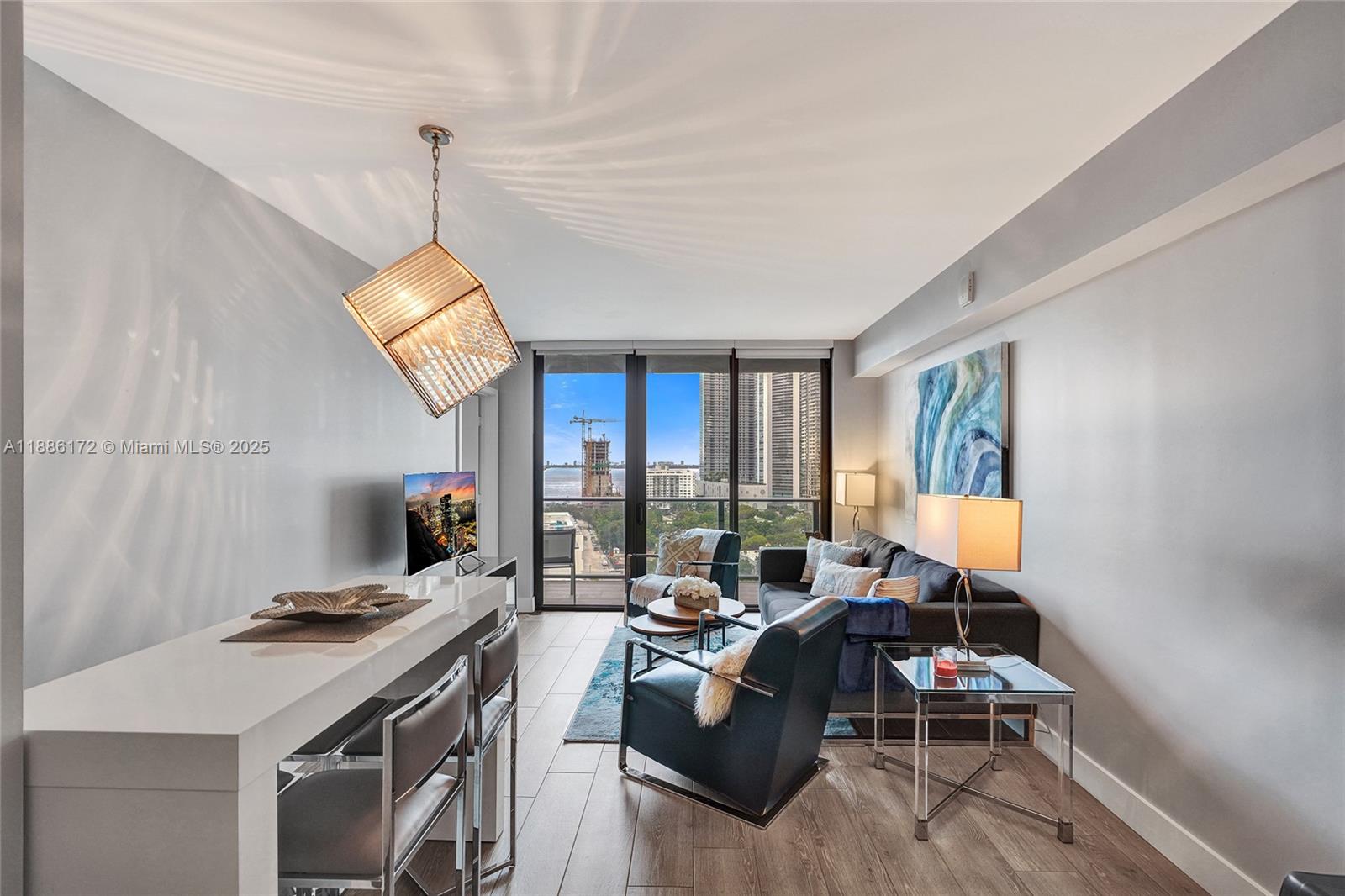 121 NE 34th St # 1406A