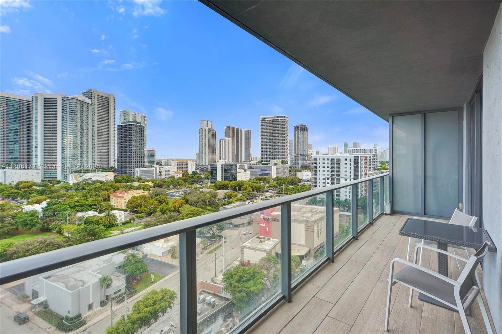 121 NE 34th St # 1406A