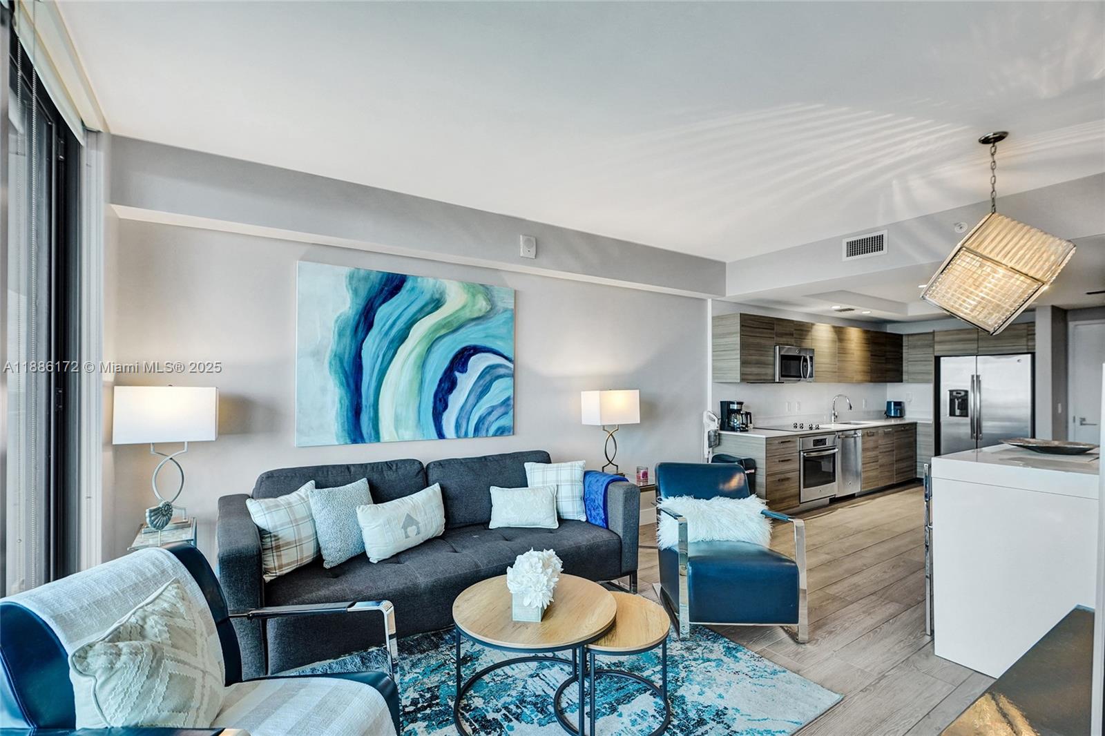 121 NE 34th St # 1406A