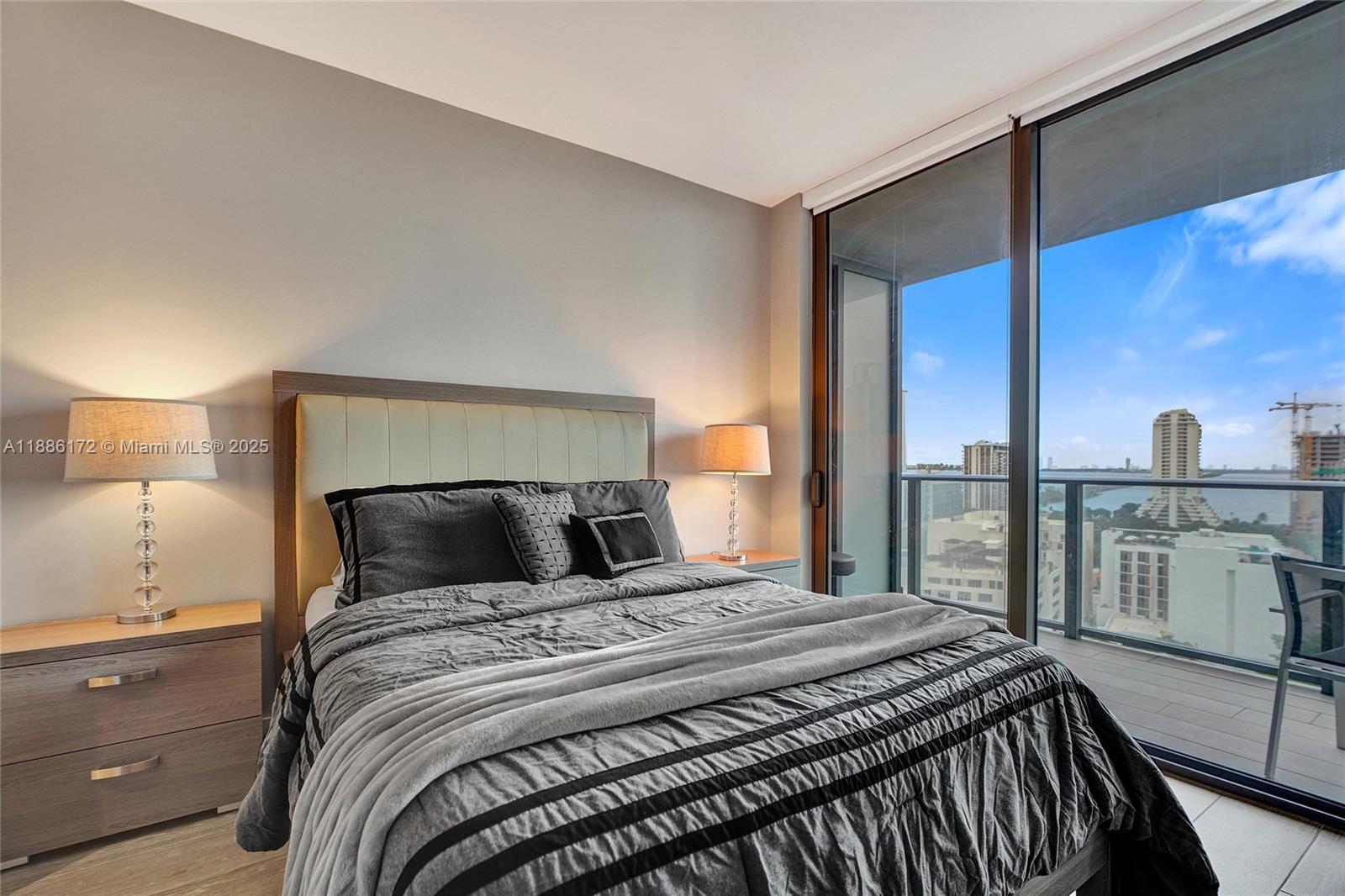 121 NE 34th St # 1406A