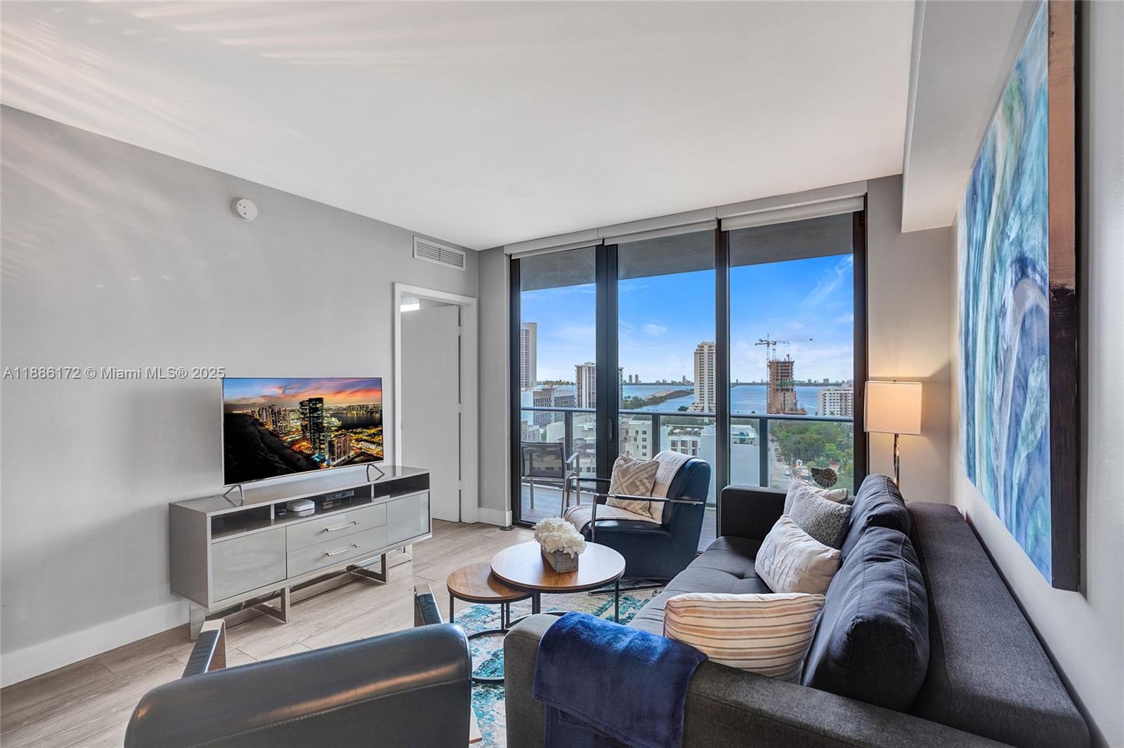 121 NE 34th St # 1406A