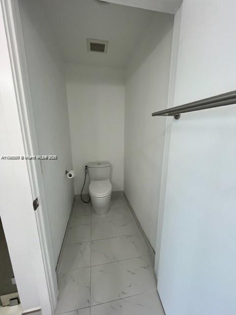 16385 Biscayne Blvd # 904