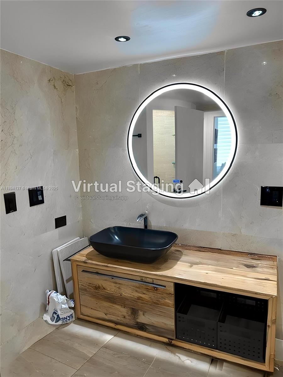 19667 Turnberry Way # 5C